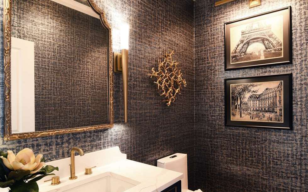Bathroom gold design Chicago
